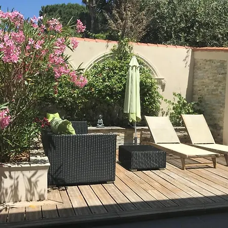 La Magnolia Vila